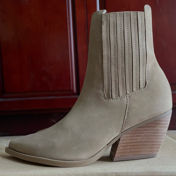 Steve Madden Genuine Leather Point Toe Western Cowboy Heeled Ankle Boot Booties - Picture 15 of 17